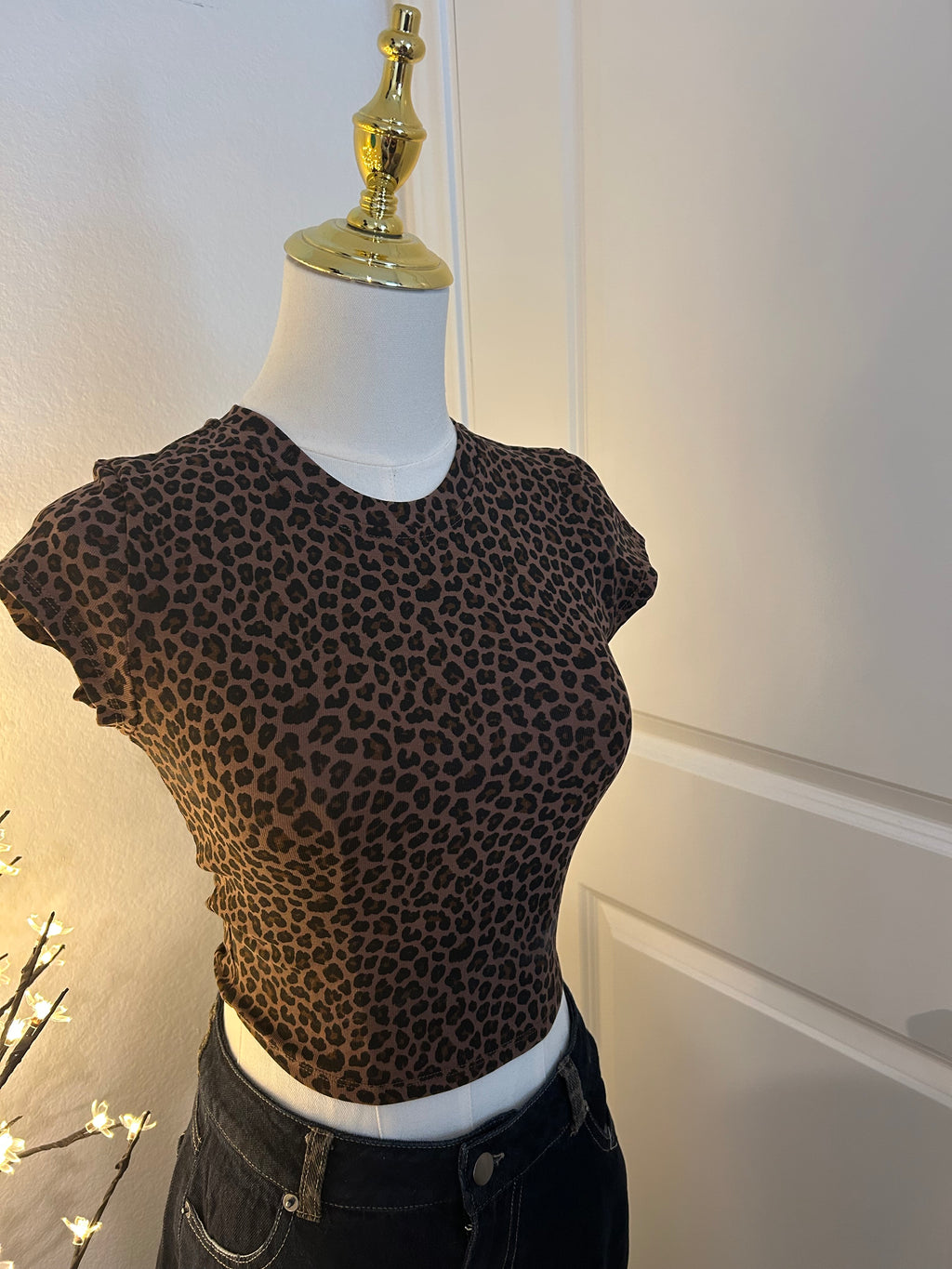 Wildly Chic Leopard Crop Top